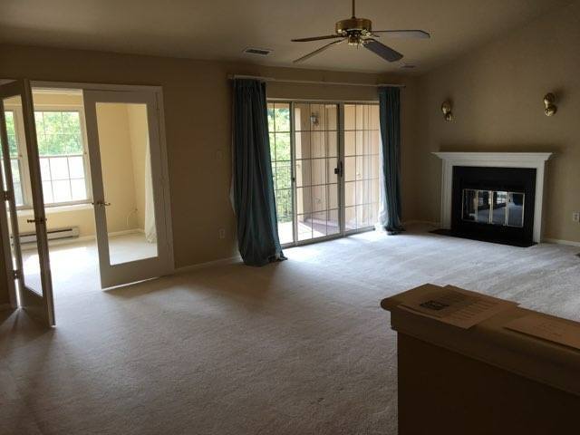 Living Room and den, balcony - 18 Rainflower Path