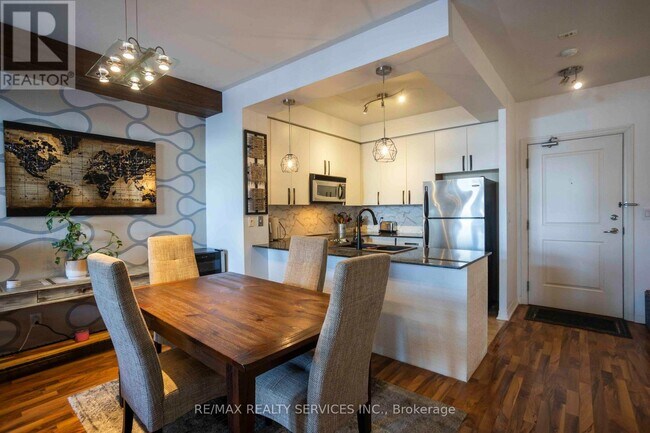 Photo du bâtiment - 245 Dalesford Rd