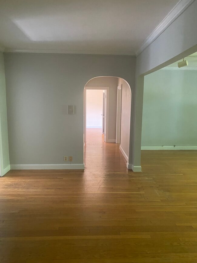 Building Photo - 100 Sewall Ave