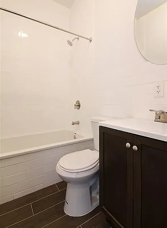 Foto del edificio - 1215 Hancock St