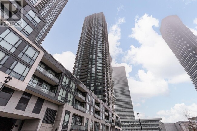 Building Photo - 4011 Brickstone Mews