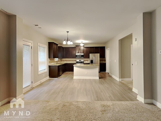 Foto del edificio - 400 Louise Way