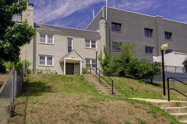 Photo - 1932 3rd St NE #102 Apartment