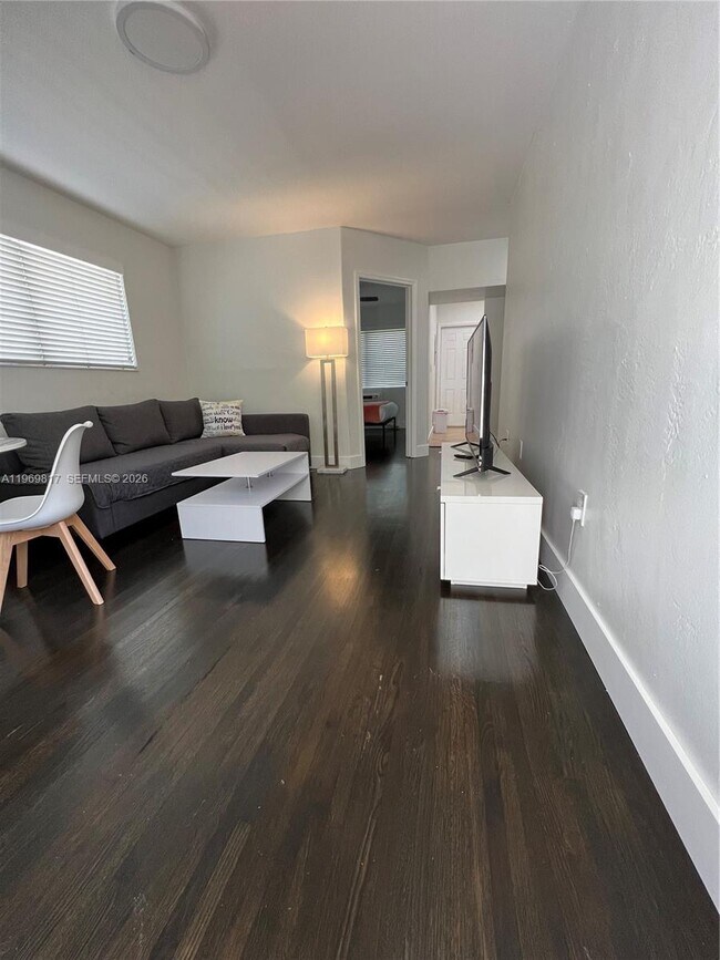 Foto del edificio - 620 Jefferson Ave