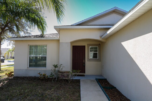 Building Photo - Energy-Efficient 4-Bedroom Home with SOLAR...