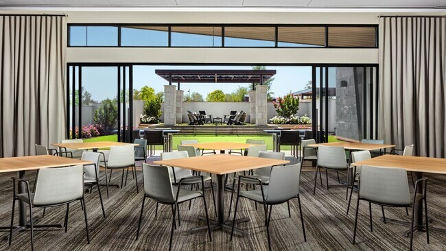 Foto del edificio - 4248 Coyote Ridge Way