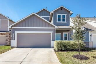 Building Photo - 15051 Summer Lynn Pl