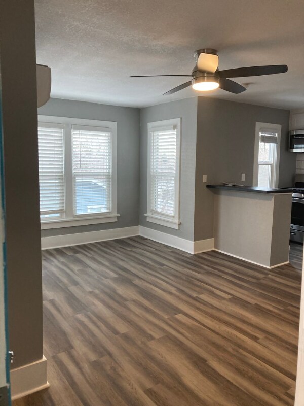 Foto principal - 1213-1219 12th St