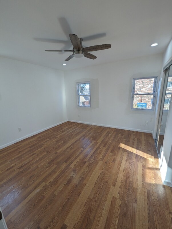 Foto del edificio - 734 Maple Ln