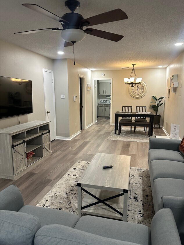 910 McCay Ave, Mobile, AL 36609 Townhome Rentals in Mobile AL