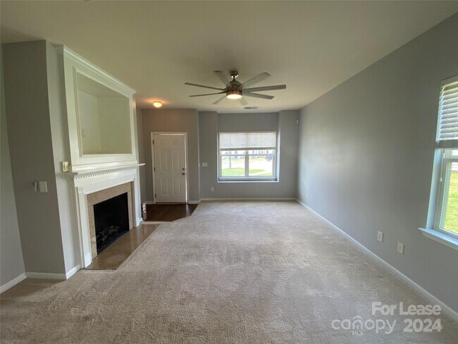 Building Photo - 13467 Calloway Glen Dr