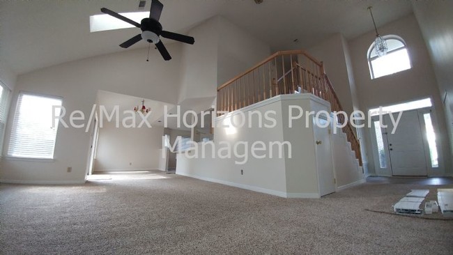 Building Photo - 4110 Wynford Cir
