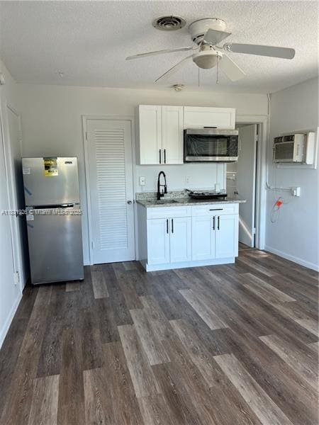Foto principal - 5741 NE 18th Ave