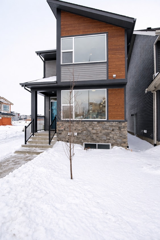 Building Photo - 20903-20925 25 Ave NW