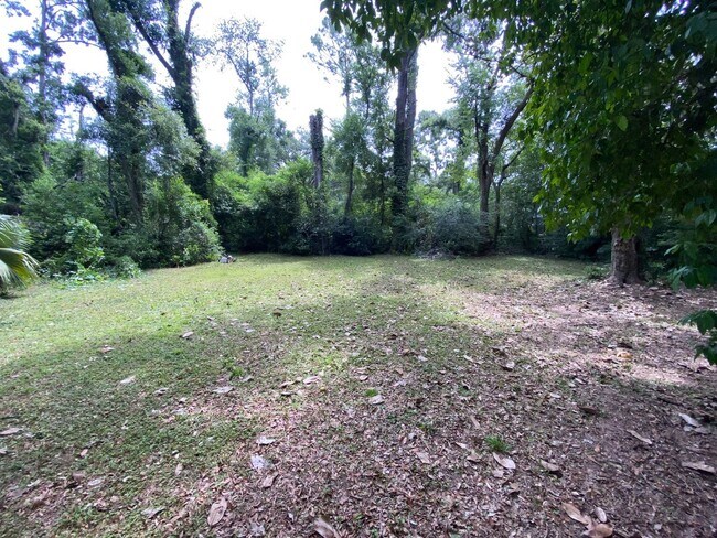 Photo - Charming home with a New Kitchen, tile flo...