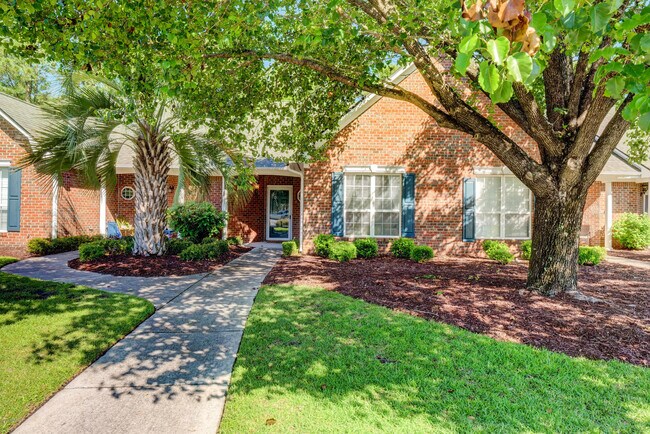 Building Photo - 1600 Sturdivant Dr