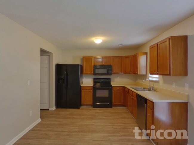 Building Photo - 176 Cottage Lake Way