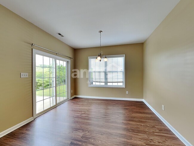 Foto del edificio - 1120 Rutledge Landing Dr