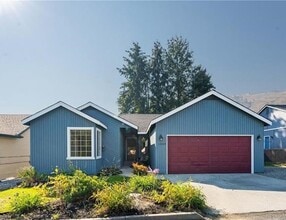 Building Photo - 1339 Johnson Ct