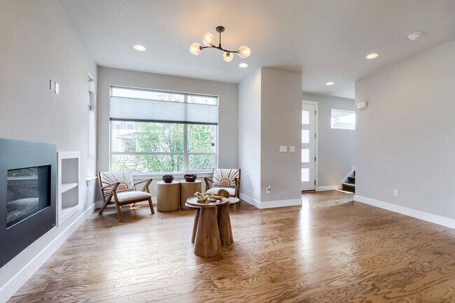 Foto del edificio - 9416 E 59th Ave