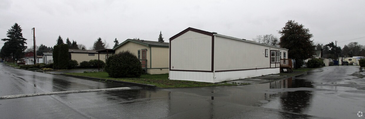 Building Photo - Northwest Mobile Estate