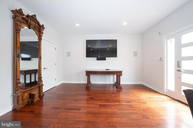 Foto del edificio - 601 Poplar St