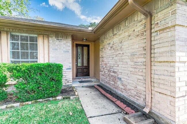 Foto del edificio - 10707 Forest Leaf Dr