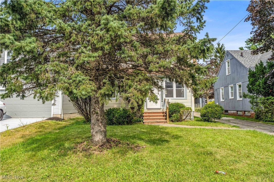 Foto principal - 5181 Clement Ave