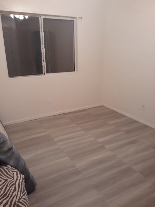 Foto del edificio - 244 E Ivy St