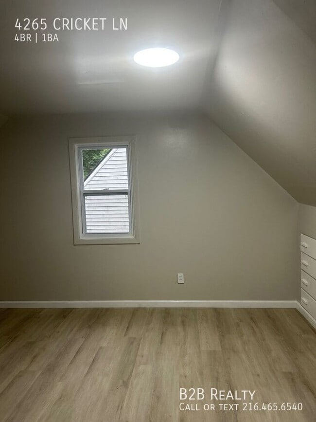 Building Photo - 4265 Cricket Ln
