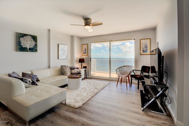 Foto del edificio - 1183 Ocean Shore Blvd