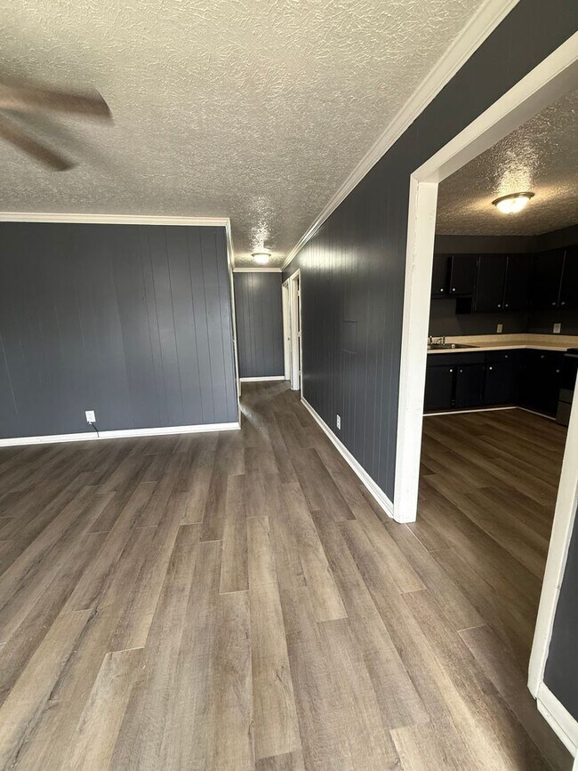 Foto del edificio - FIRST FULL MONTHS RENT FREE!! 2 Bedroom, 1 Bathroom Duplex in Gallatin!