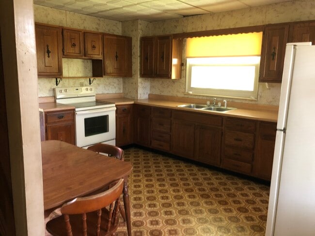 Kitchen - 1243 Main St