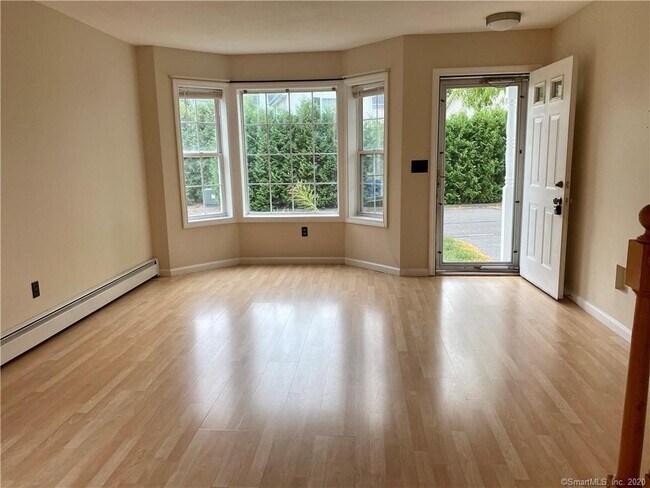 Foto del edificio - 34 Elderberry Ln