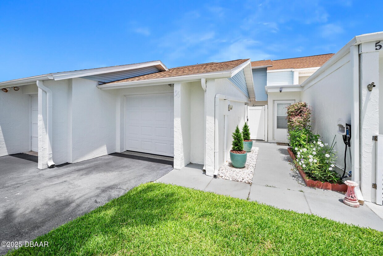 Foto principal - 56 Chippingwood Ln