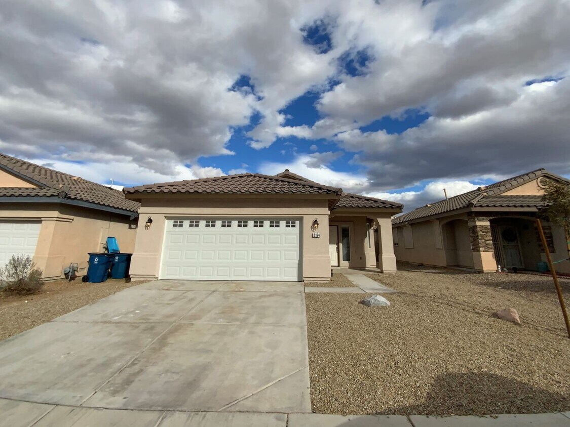 9165 Briarthorne St, Las Vegas, NV 89123 House for Rent in Las Vegas