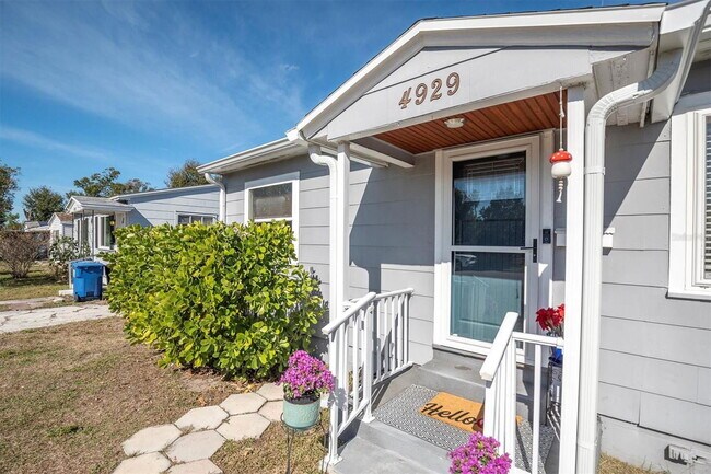 Foto del edificio - 4929 36th Ave N