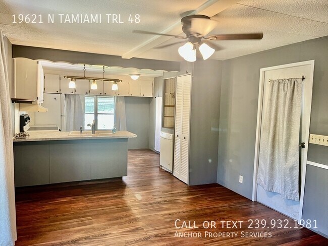 Building Photo - 19621 N Tamiami Trl