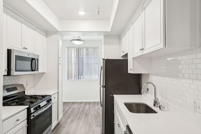 Interior Photo - 2245 Beverly Glen Blvd.