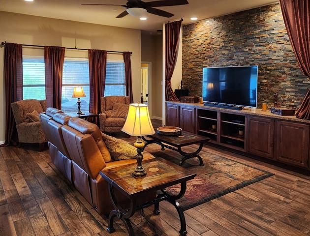 Building Photo - 15128 Wild Duck Way