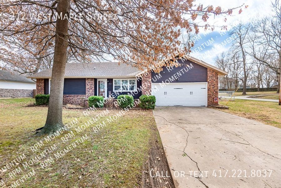 Updated 3 Bedroom 2 Bath Home in Nixa! House Rental in Nixa, MO