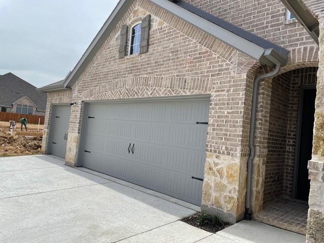Building Photo - 2058 Cloverfern Wy