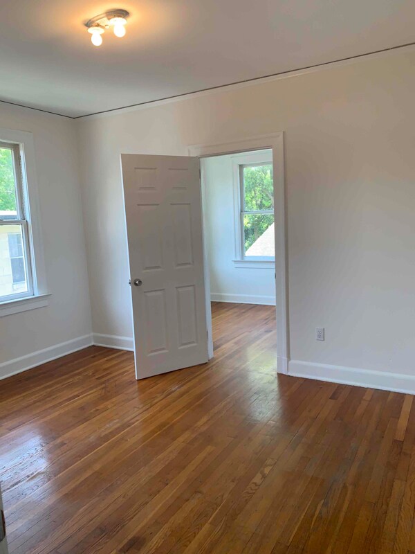 Building Photo - 768 Acosta St