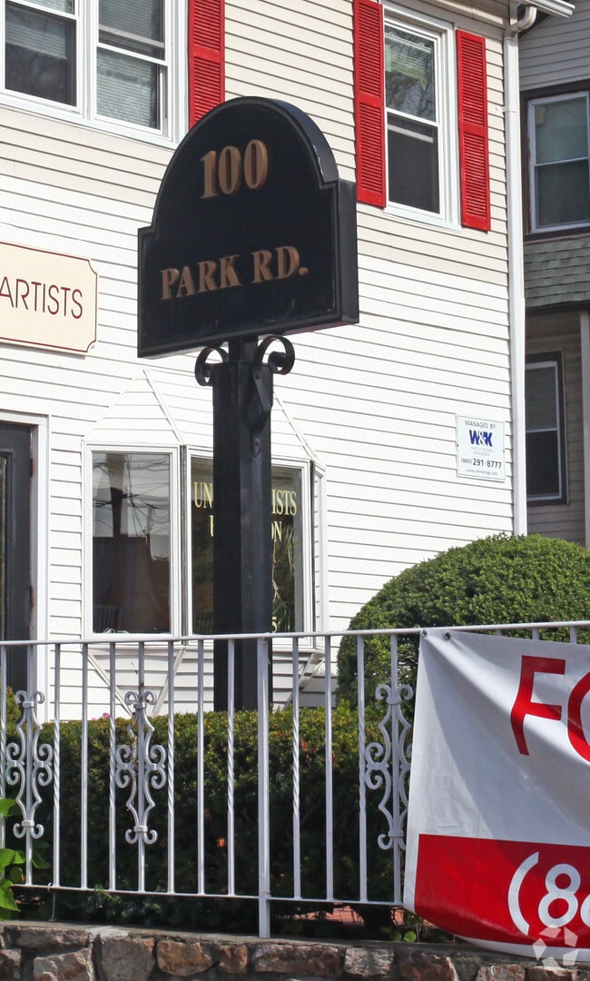 Foto del edificio - 100 Park Rd