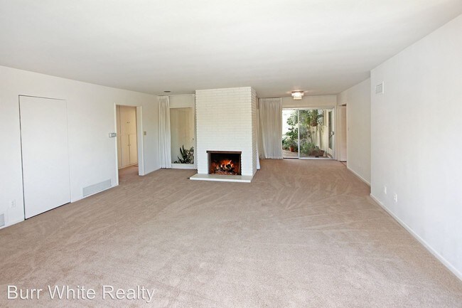 Building Photo - 2 br, 2 bath House - 242 Evening Canyon Rd.