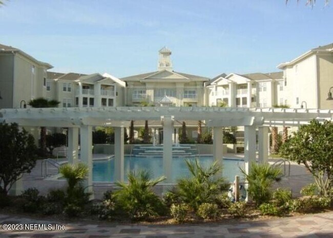 Foto del edificio - 8290 Park Way