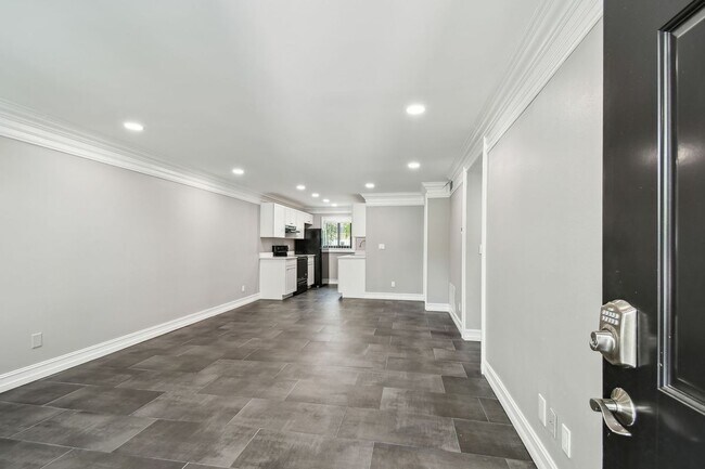 Foto del edificio - 2942 W Bay Dr