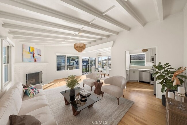 Building Photo - 170 McAulay Pl