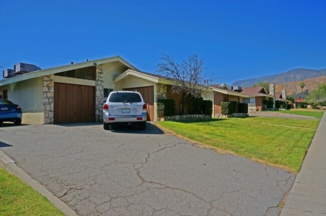 Foto del edificio - 3674-3692 Ferndale Ave