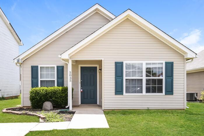 Primary Photo - 5035 CORNELIUS DR, MURFREESBORO, TN 37129
